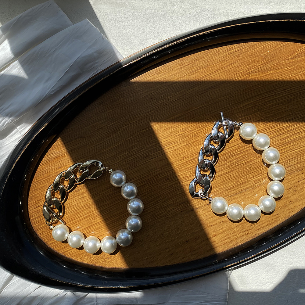 pearl chain bangle